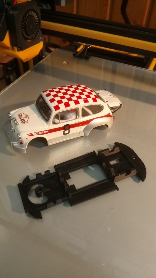 CHASIS PARA SCALEXTRIC FIAT ABARTH 1000