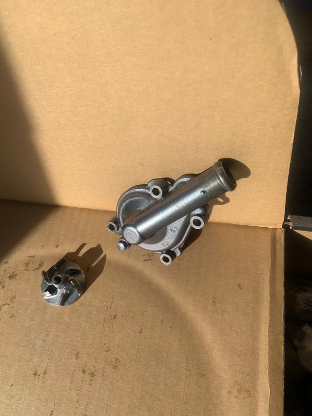 Despiece motor Yamaha wr250f 2003