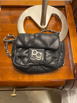 Bolso pg acolchado mini de segunda mano por 20 EUR en Las Palmas de Gran  Canaria en WALLAPOP