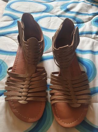 Sandalias Mustang de segunda mano en Badalona en WALLAPOP