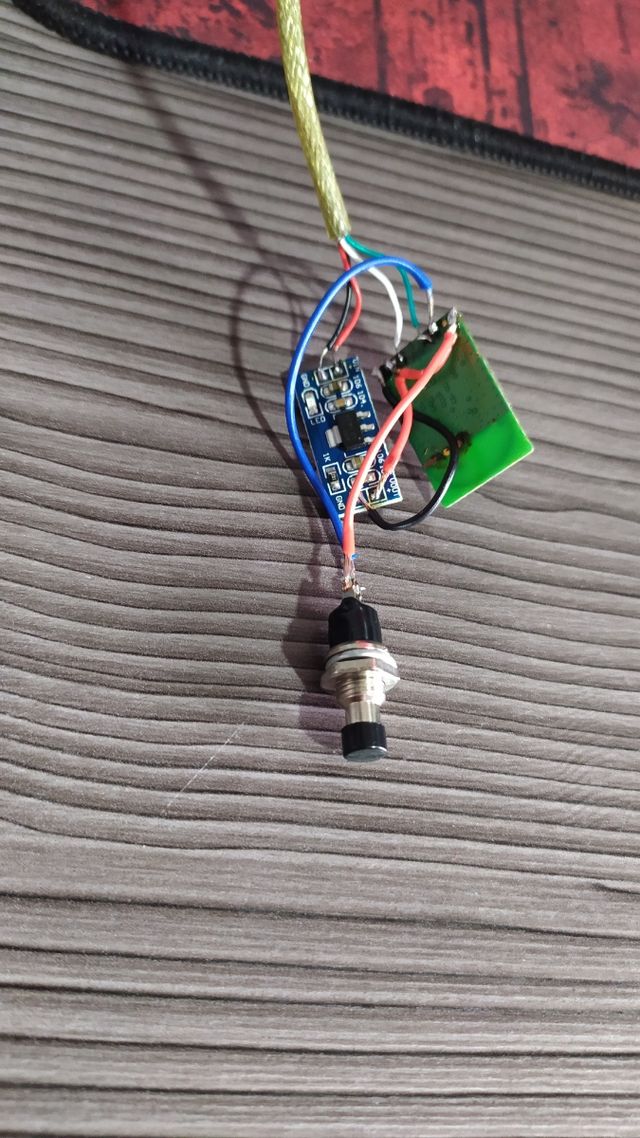 i1993920967.jpg?pictureSize=W640