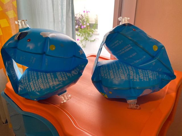 Flotador . Manguito. 