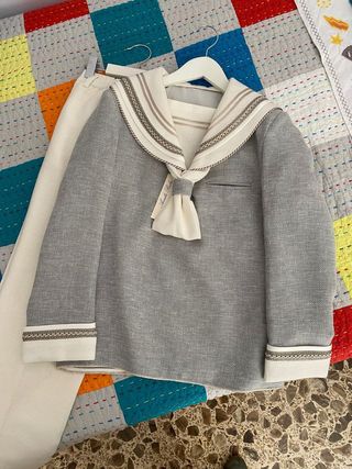 Traje comunión niño de segunda mano por 175 EUR en Silla en WALLAPOP