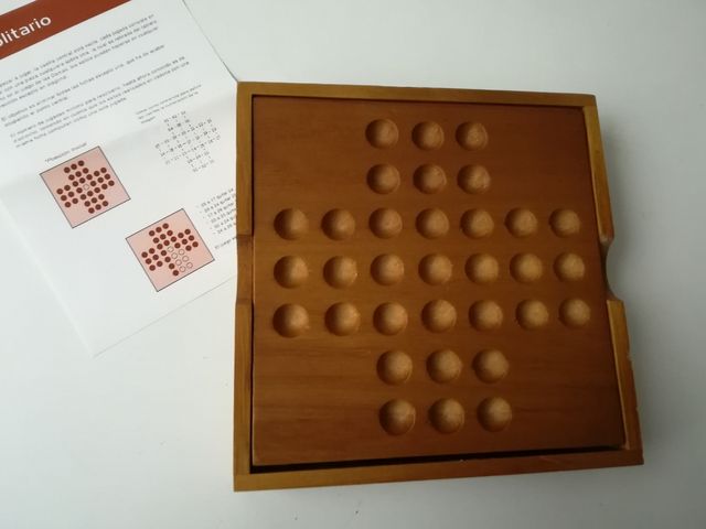 solitario inglés, para darle al coco. 