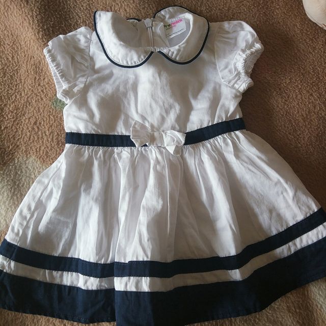 vestido marca prenatal