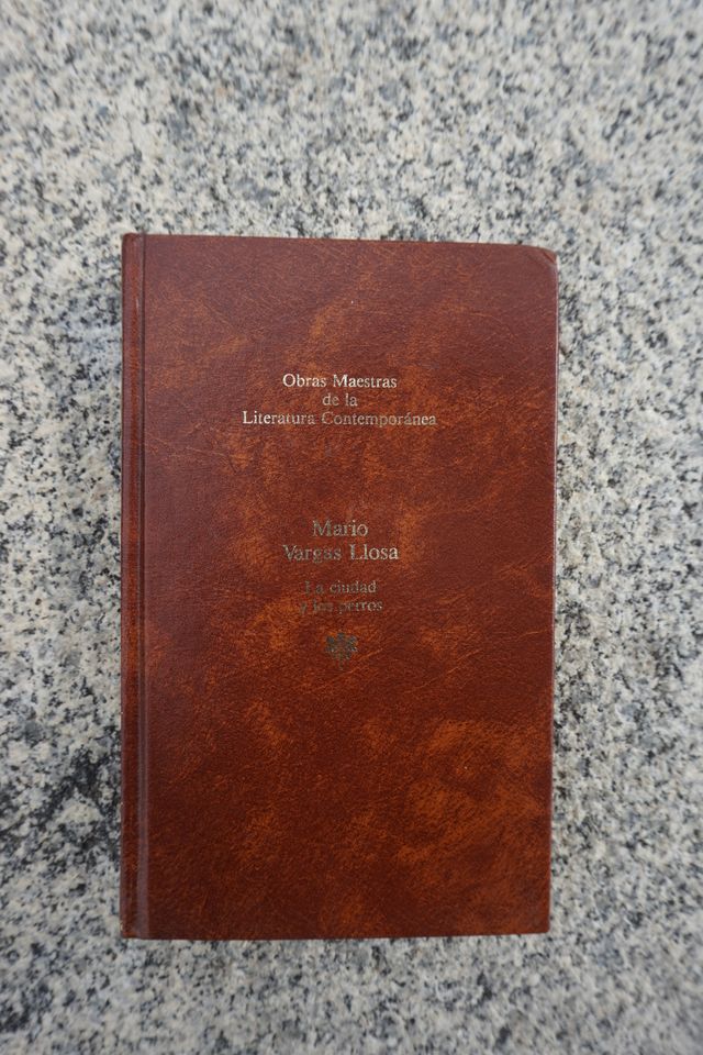 Libro La Ciudad de lo perros de Mario Vargas Llosa