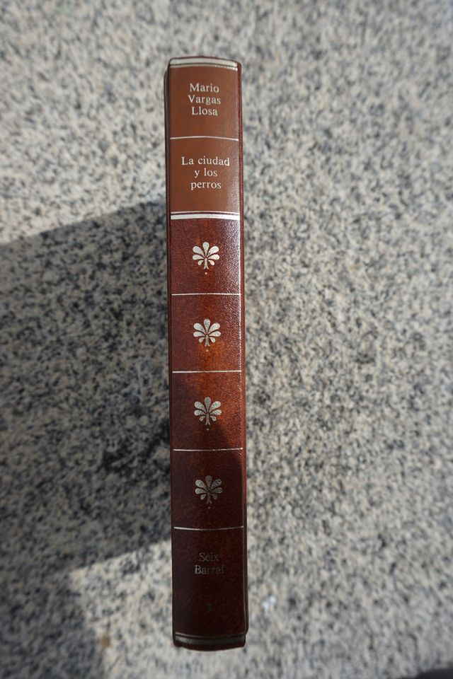 Libro La Ciudad de lo perros de Mario Vargas Llosa