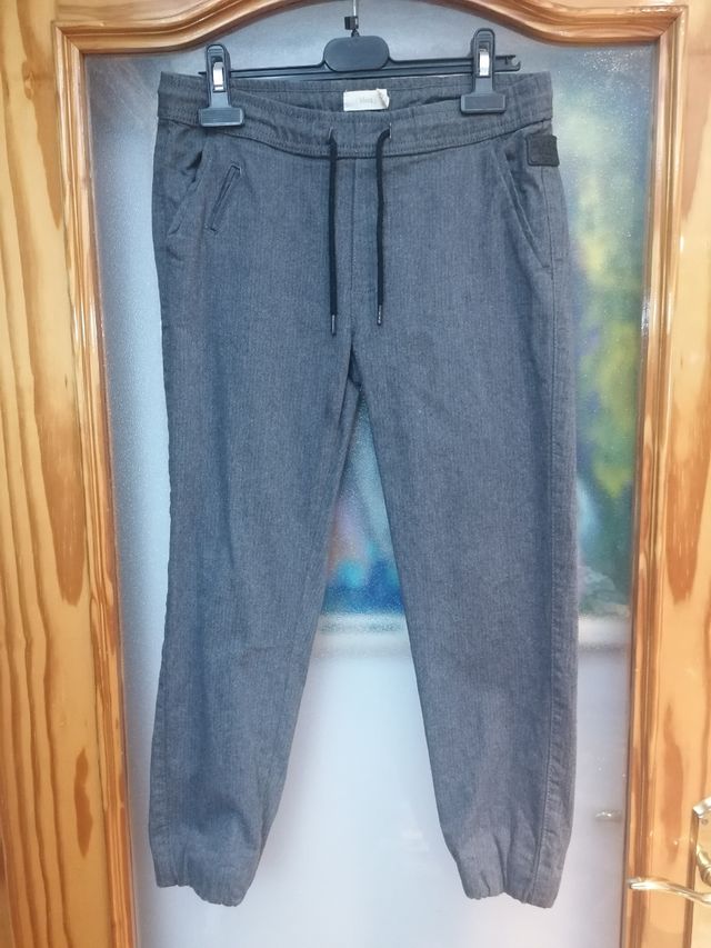 pantalón gris niño Sfera