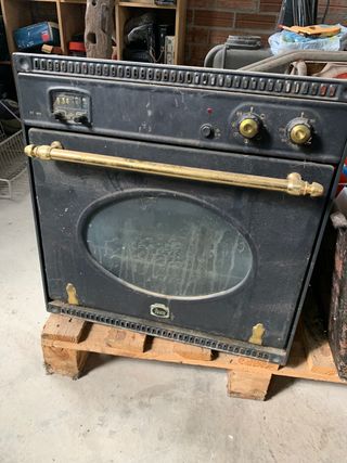 Horno TEKA RT800 de segunda mano por 100 EUR en Manresa en WALLAPOP