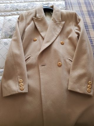 Abrigo clásico mujer T40 Marca Caramelo de segunda mano por 18 EUR en A  Coruña en WALLAPOP
