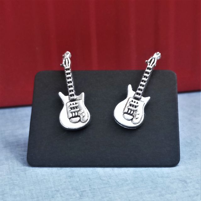 Pendientes de mini guitarra eléctrica de metal