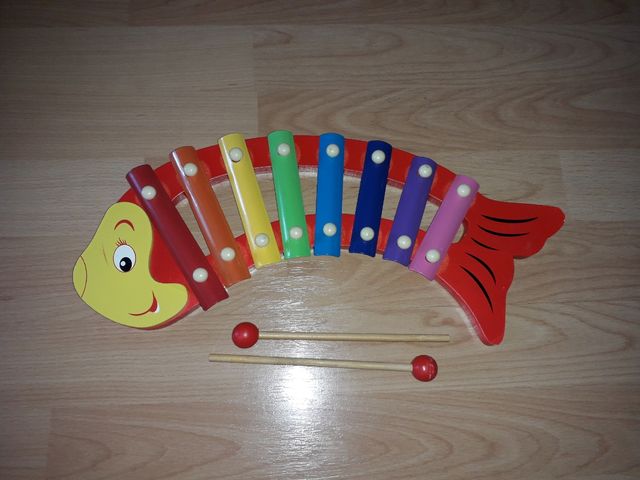 Xilofono para niños. Instrumento musical.
