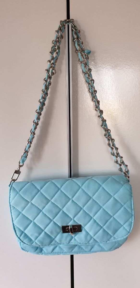 Bolso acolchado azul turquesa