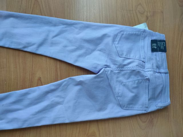 pantalón denim pitillo de niña lila gap 7 años