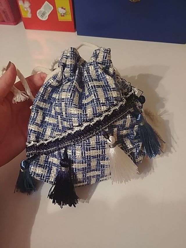 LOTE de 2 bolsos pequeños (ver fotos) A ESTRENAR