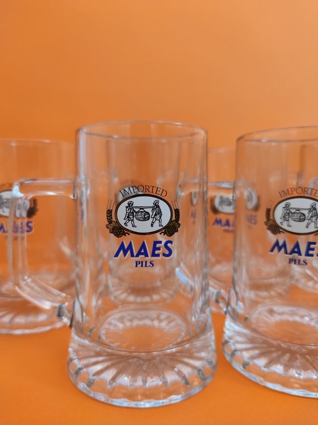 Jarras cerveza Maes