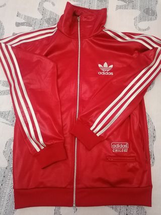 Adidas chile 62 de segunda mano por 49 EUR en Zaragoza en WALLAPOP