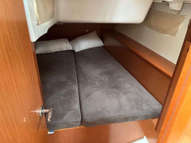 ALQUILO VELERO CASTELLDEFELS  Ibiza Mallorca