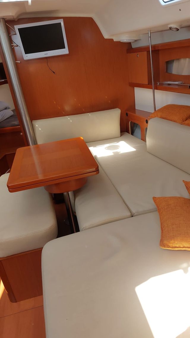 ALQUILO VELERO CASTELLDEFELS  Ibiza Mallorca