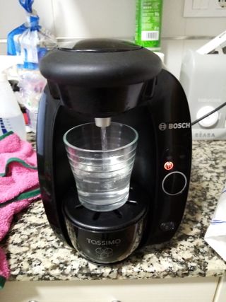 Cafetera Bosch Tassimo de segunda mano por 10 EUR en Sax en WALLAPOP