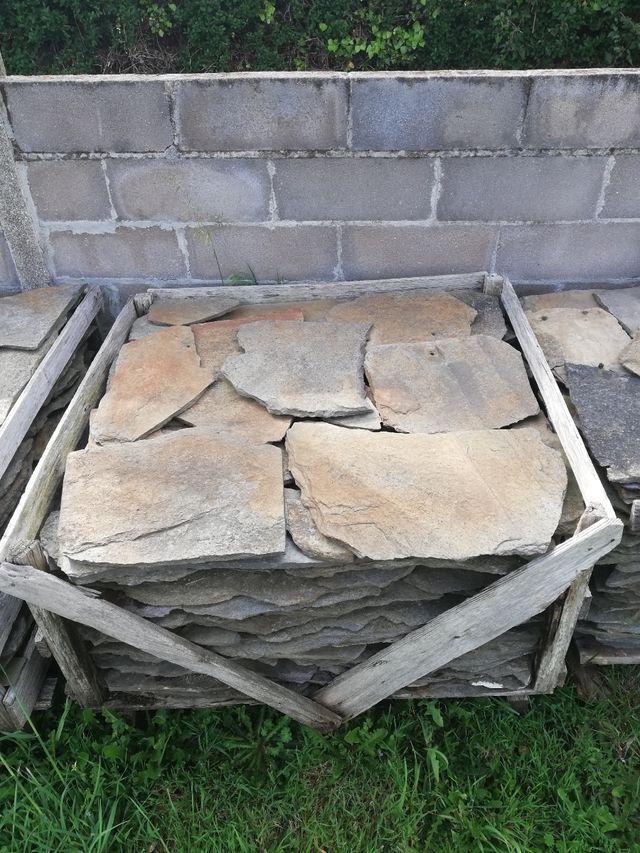 lousa vella, limpia.