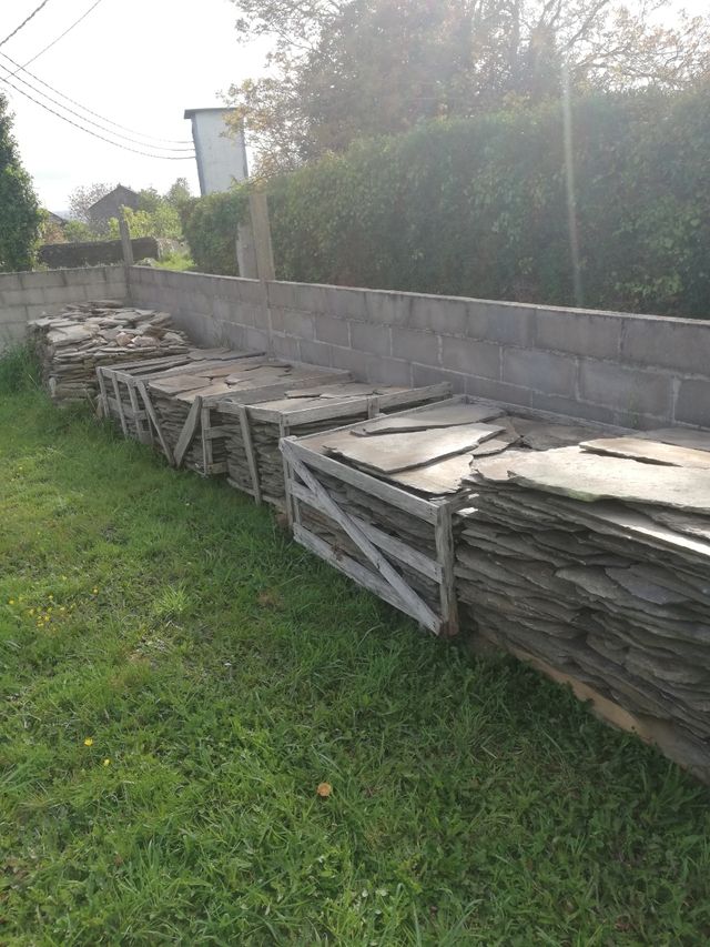 lousa vella, limpia.