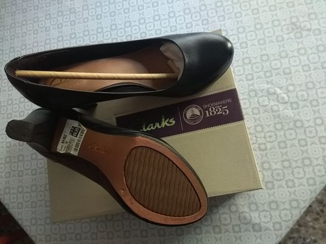 Zapatos piel  Clarks