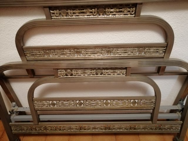 CABECERO Y PIECERO HISTÓRICOS