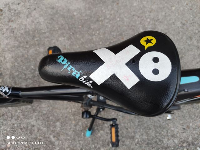 Bicicleta infantil Btwin. Decathlon. 16 pulgadas.