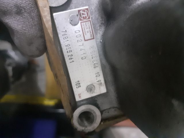 BOMBA DIRECCIÓN (OMEGA II 2.5 TD) 