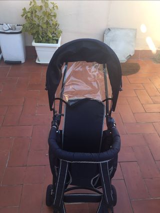 Mochila porta bebé Prenatal de segunda mano por 40 EUR en Esplugues de  Llobregat en WALLAPOP