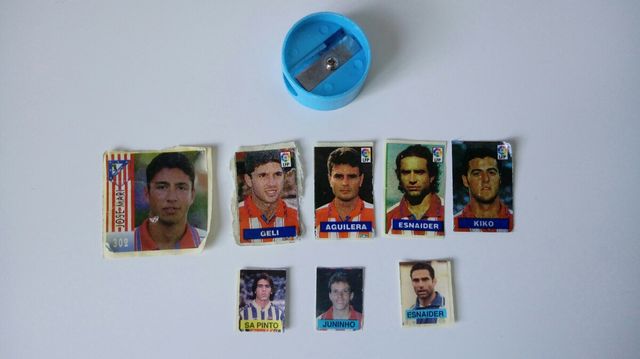Minipegatinas fútbol años '90.