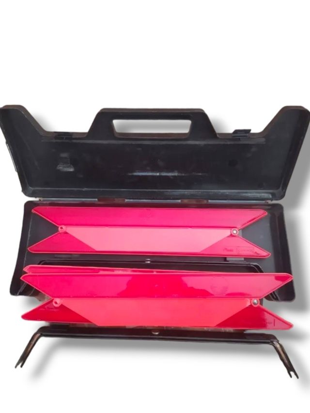 Triángulos Reflectantes