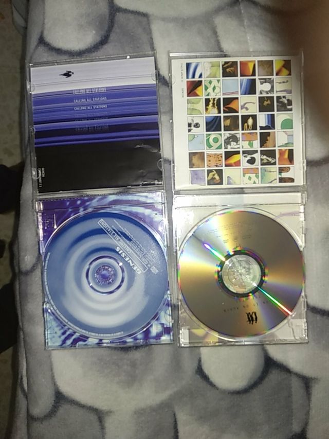 Génesis...calling .turn it on again