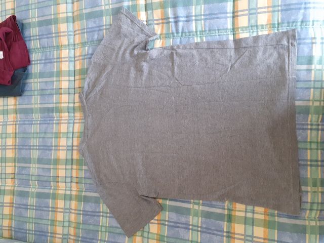 Camiseta fila gris
