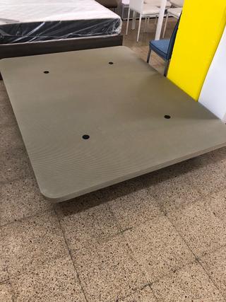 Base tapizada nueva de 1,50 x 1,90 cm