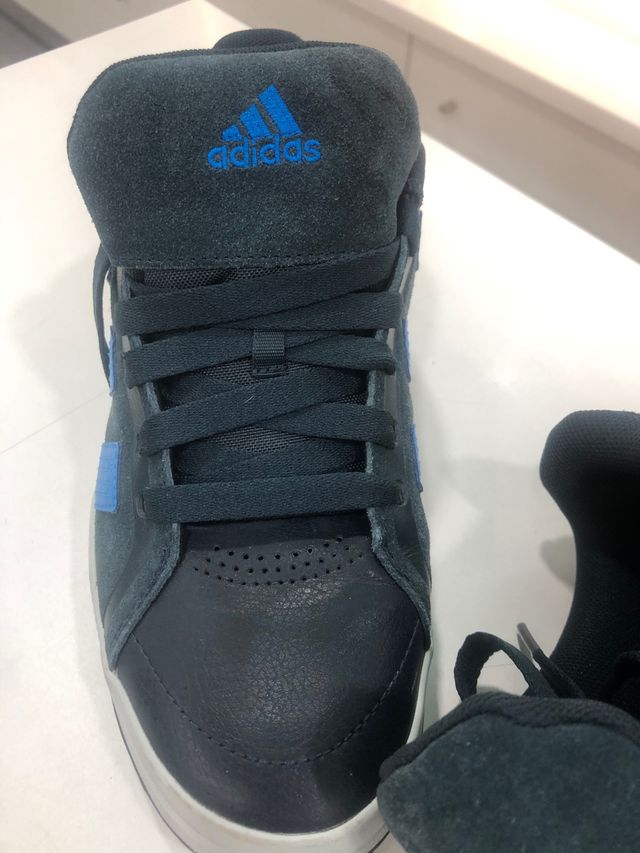 Zapatillas Adidas de piel n 42