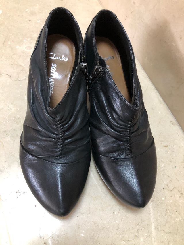 Zapato abotinado piel 37,5