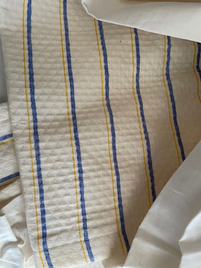 Se vende funda nórdica y cortinas a juego