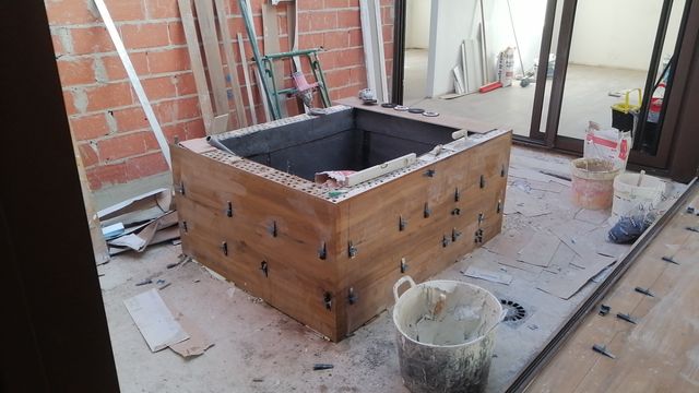 albañil,manitas, chapador, pisero, etc.....