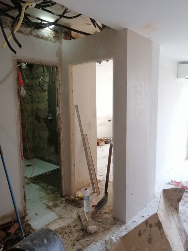 albañil,manitas, chapador, pisero, etc.....