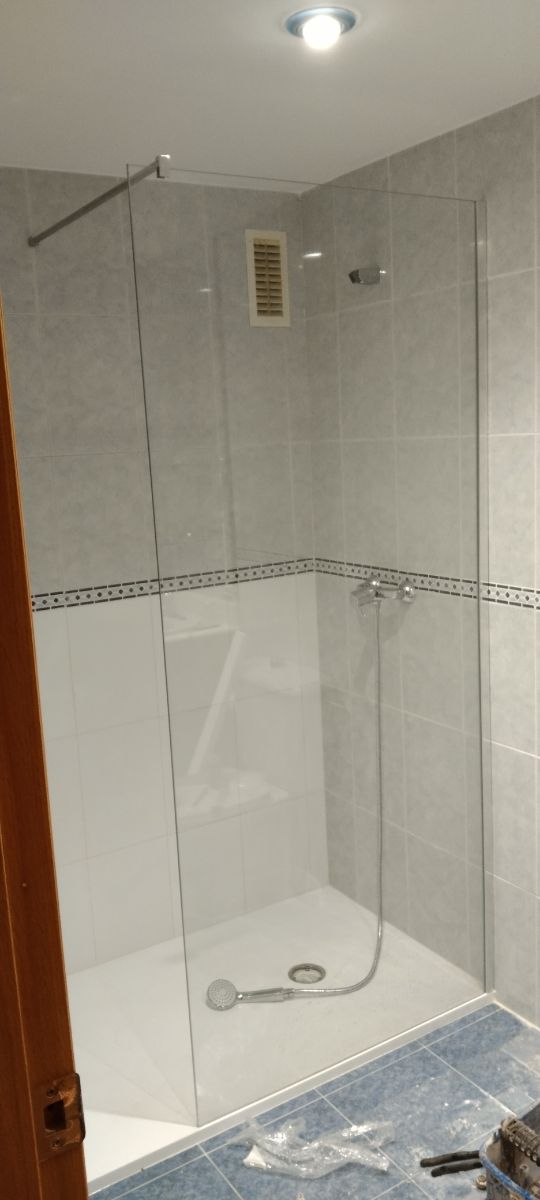 albañil,manitas, chapador, pisero, etc.....