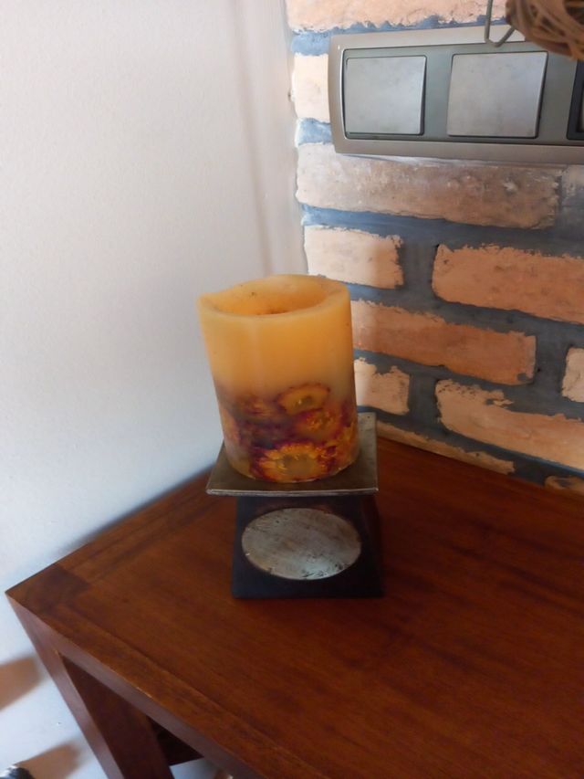 porta velas Portico antiguo madera y acero