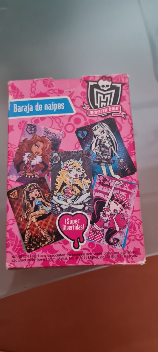 Juego de cartas Monster High