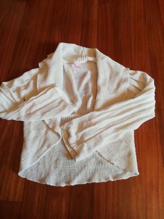 Chaqueta de punto, tipo bolero, color blanco
