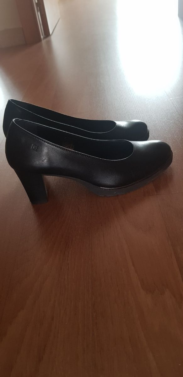 Zapatos negros pienso Dorking by fluchos