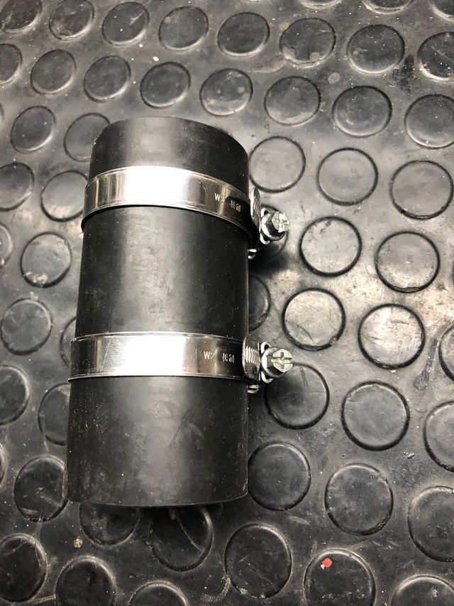 Goma deposito gasolina marbella