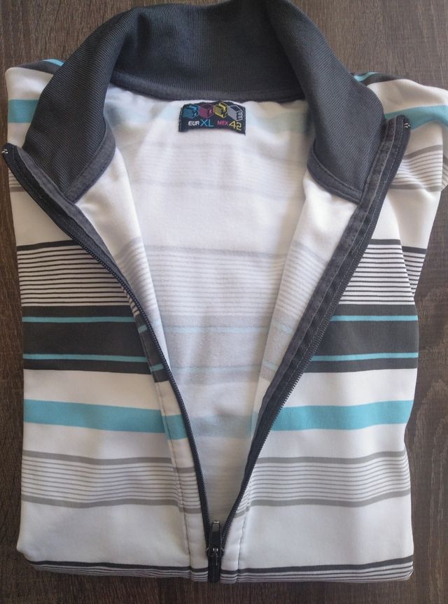 Chaqueta Pull&Bear talla XL-42