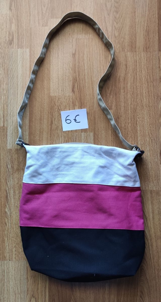 Bolsos de varios tipos