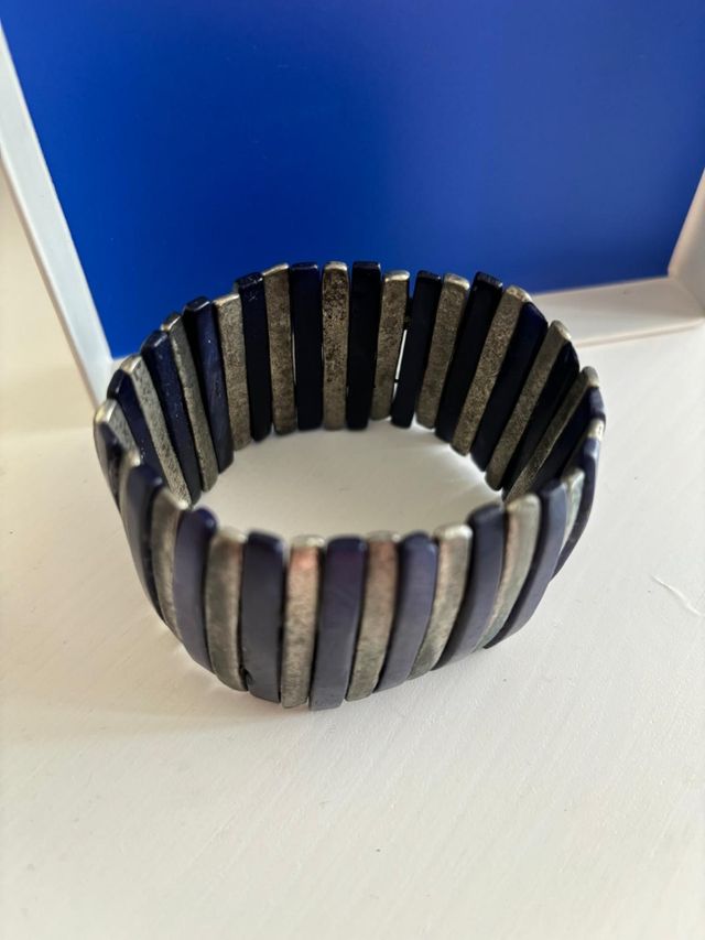 Pulsera ancha azul y plateada Zara 20x3.5cm